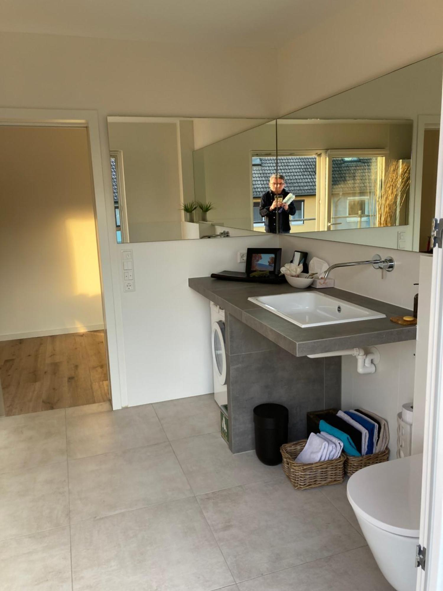 Neues Penthouse-Loft Mit Konuskarte Fuer Gratis Oepnv Διαμέρισμα Ehrenkirchen Εξωτερικό φωτογραφία