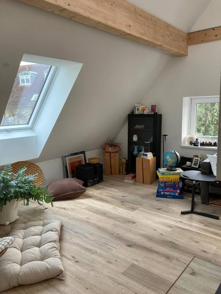 Neues Penthouse-Loft Mit Konuskarte Fuer Gratis Oepnv Διαμέρισμα Ehrenkirchen Εξωτερικό φωτογραφία